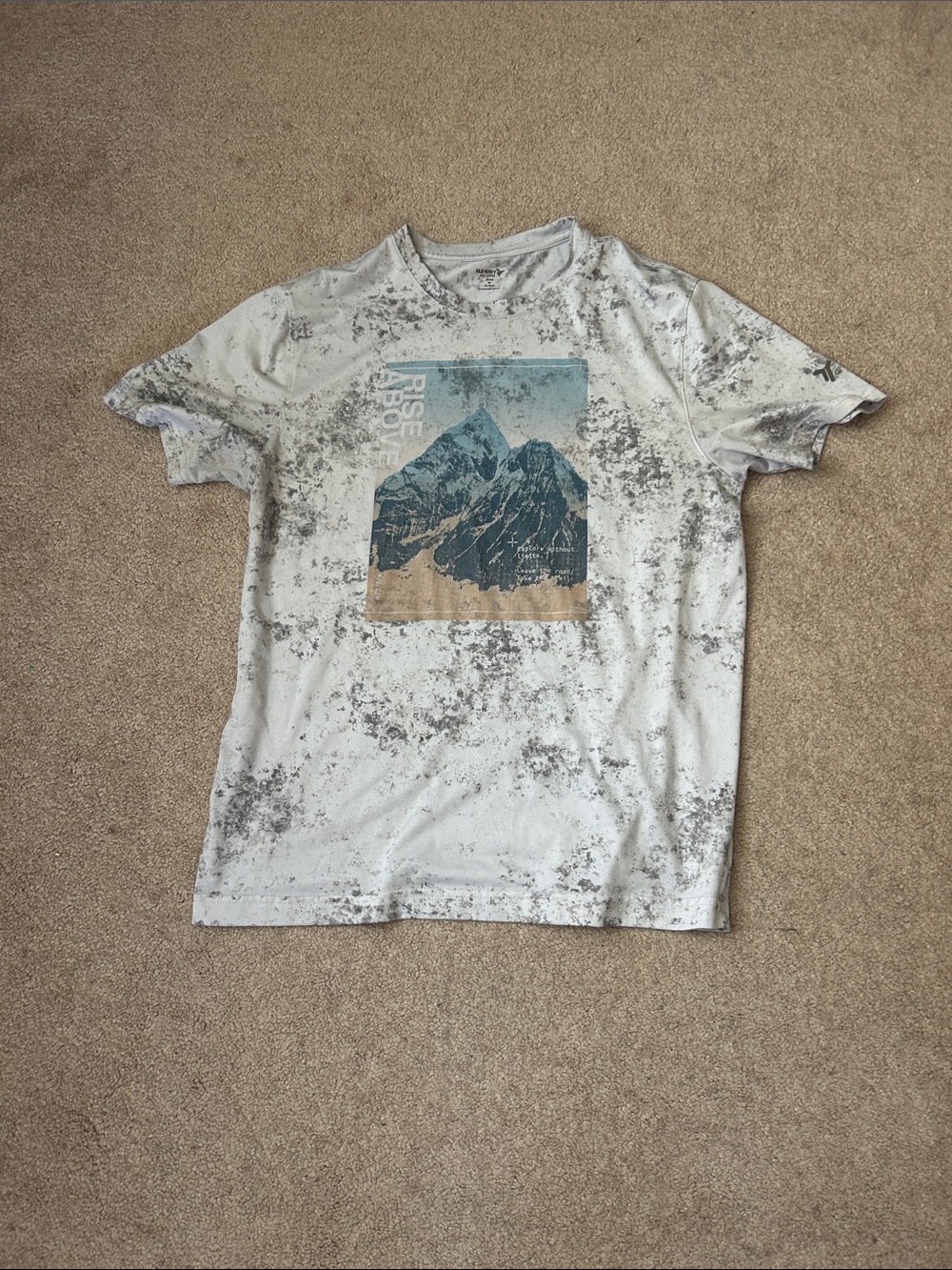Old Navy White Tee with Blue Mountain Graphic